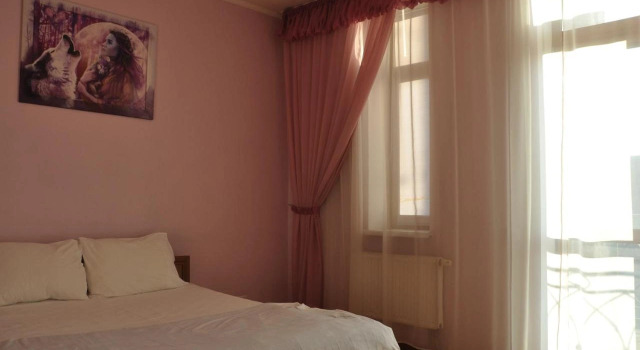 Karman, Rezervovat Motel Kyjev Kijev