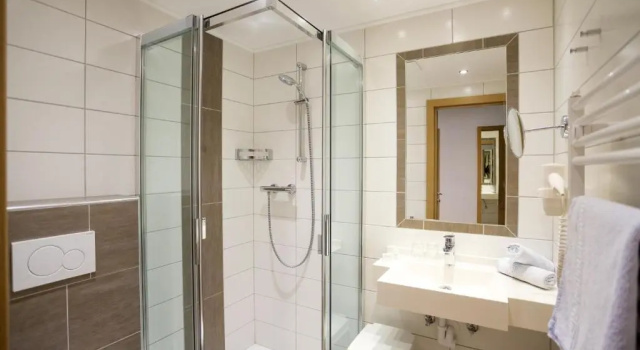 Трёхместный номер Standard с балконом Alpenhotel Badmeister