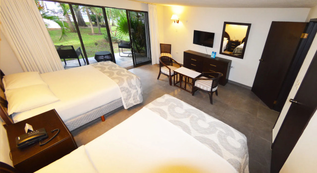 SINA SUITES CANCUN, Prenota Hotel Hotel a Quintana Roo con parcheggio, Parcheggio