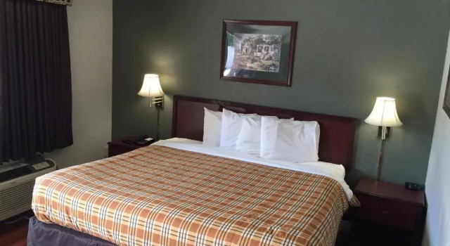 Номер Standard Econo Lodge Norman