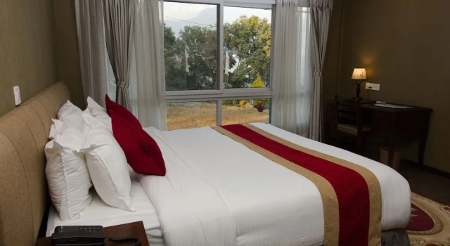 Коттедж Deluxe Himalayan Front Hotel by KGH Group