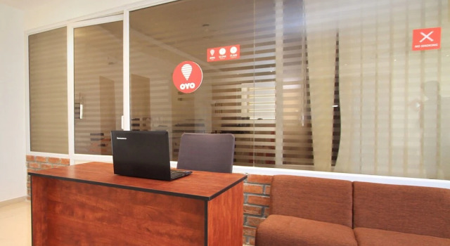 OYO Flagship 16476 Elements mall, Book Hotel Hoteller i Bangalore med parkering, Parkering