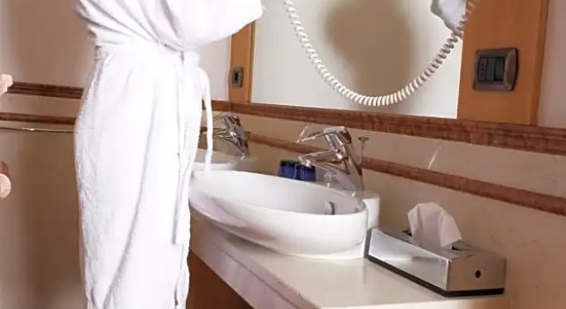 Двухместный номер Standard с балконом Lupo Bianco Wellness & Walking Hotel