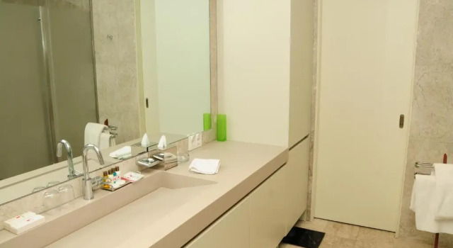 Семейные апартаменты c 1 комнатой с видом на море Ataköy Marina Park Hotel Residence