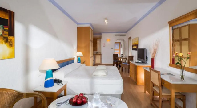 Апартаменты c 1 комнатой Paphos Gardens Holiday Resort