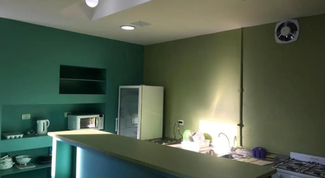 Кровать в общем номере Folk Suites