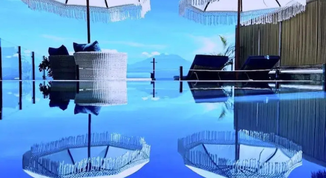 Вилла Luxury с 2 комнатами с балконом и с видом на море Lembongan Harmony Villas