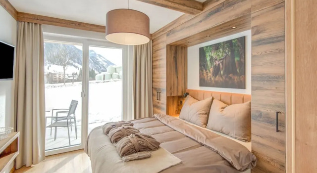 Golden Lodges Rauris Resort With Parking, Rezerwuj Ośrodek wypoczynkowy Hotele w Salzburg z parkingiem, Parking