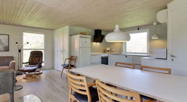 "Kali" - 400m from the sea in Western Jutland, Rezerwuj Hotel Oksbol Syddanmark