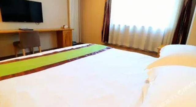Beibei Holiday Hotel (Harbin Central Street store)