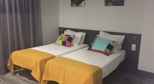 Residencial Kuarenta&Um, Boek Hotel Barcelos Minho