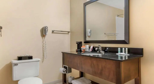 Люкс Quality Inn & Suites Lebanon I-65