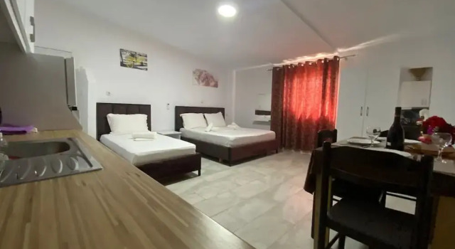 Трёхместный номер Standard с балконом и с видом на море Full Moon Apartments