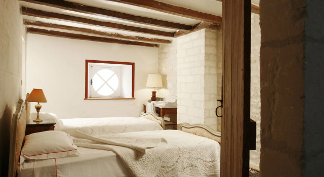 La Porte Rouge - The Red Door Inn, Prenota Affittacamere Saintes Charente Marittima