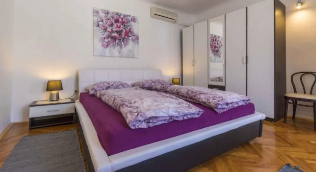 Holiday home in Crikvenica 39155, Забронировать Отель Цриквеница Приморско-Горанская жупания