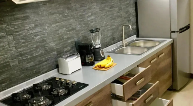 Коттедж One Bedroom Condo Near Beach RG6