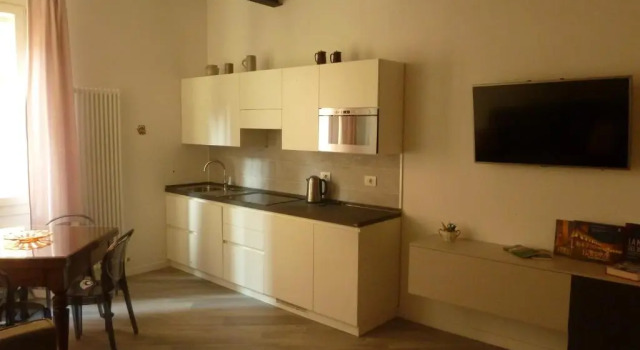 Апартаменты LA TORRE LUNGA -Smart Working- 150 m dalle-from Due Torri-Two Towers