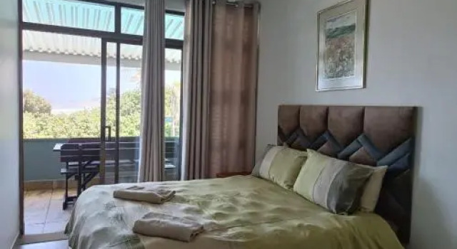 Dumela Margate Flat No 12