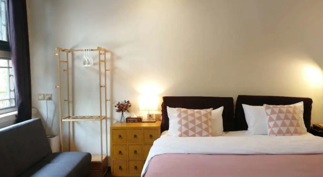 Двухместный номер Standard Fly By Knight Courtyard Hotel