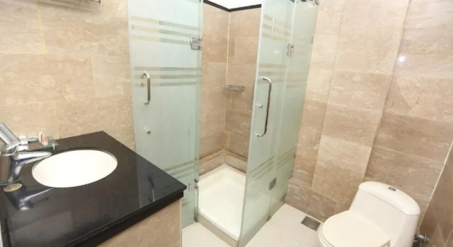 Deluxe Triple room City Centre Suites