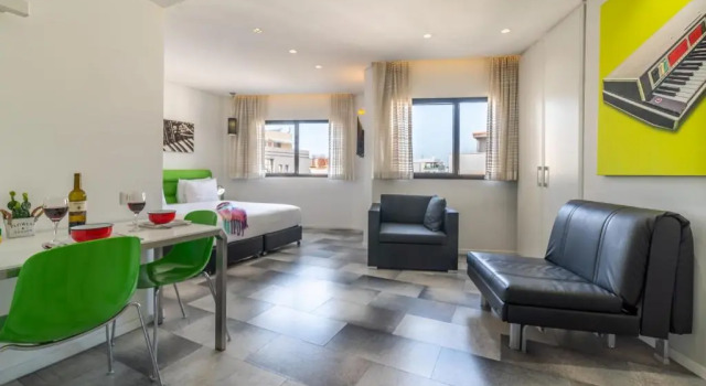 Студия Superior 130 Rock Apartments
