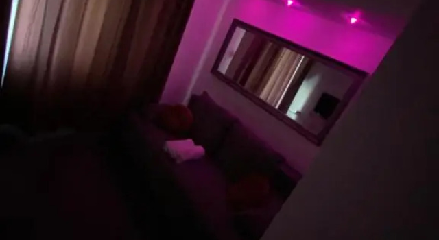 Red Studio 1, Rezervovat Hotel Hotely v Hunedoara s parkováním, Parkování