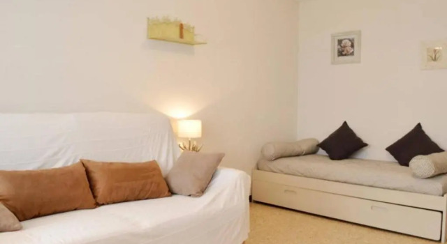 Appartement Le Lavandou, 1 pièce, 4 personnes - FR-1-251-299