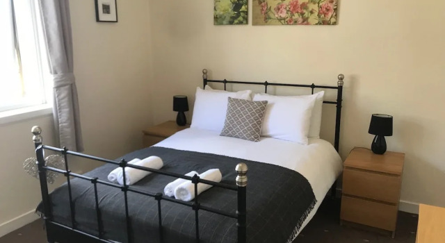 Апартаменты Crags View Apartment