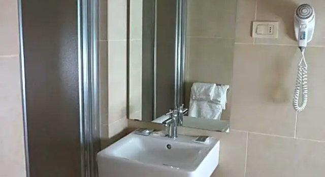 Четырёхместный номер Standard Hotel Aurora