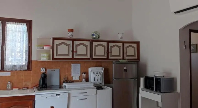 Au Coeur de la Provence Verte (Adults Only), Забронировать Отель Отели Hautes-Alpes с парковкой, Парковка
