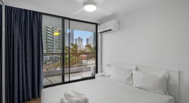 Апартаменты Stylish 3BRM Haven in Surfers Paradise