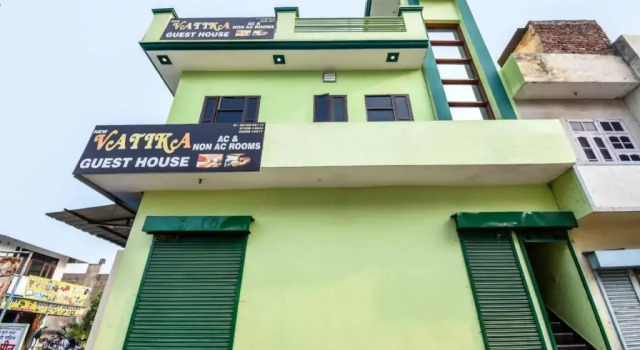 New Vatika Guest House by OYO Rooms, Забронировать Гостевой дом Таннасар штат Харьяна