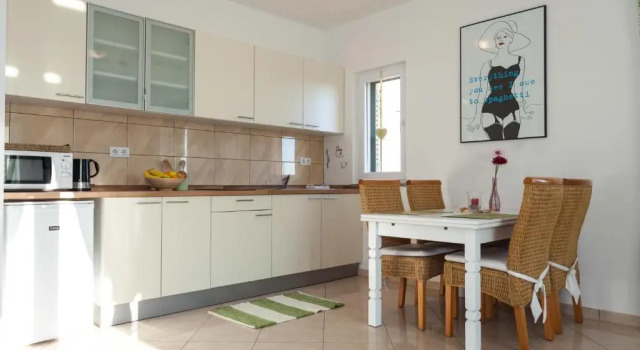 Апартаменты Comfort c 1 комнатой с балконом и с видом на море Apartments Lara & Luka