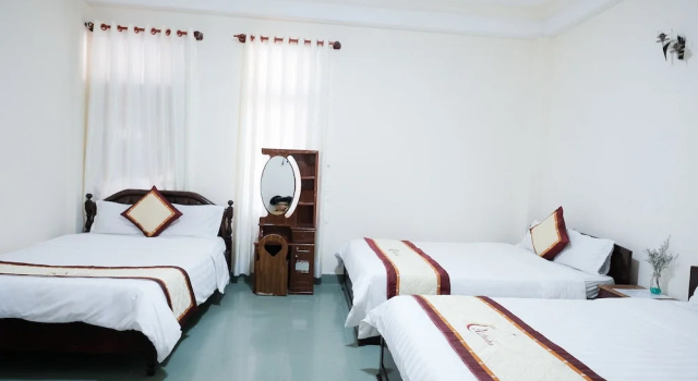 Трёхместный номер Standard Bukchon Dalat Hotel