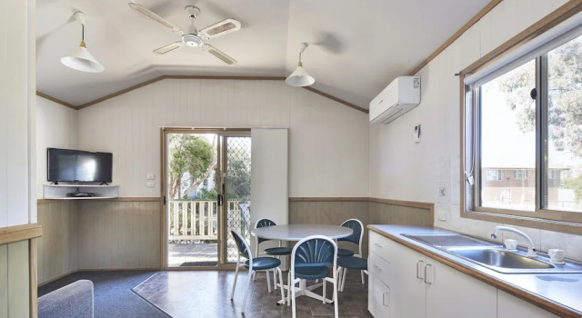 Коттедж с 2 комнатами NRMA Bathurst Panorama Holiday Park