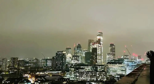 Апартаменты Bird s eye View - Luxury 2bdr Penthouse In Central London