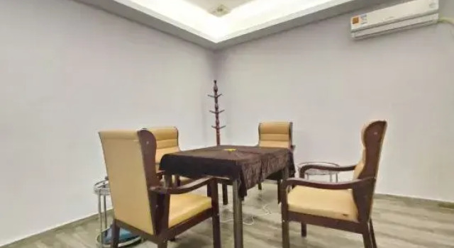 Zhoushan Tianshi Li Hotel, Prenota Hotel Hotel a Zhoushan con parcheggio, Parcheggio