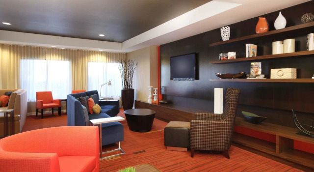 Courtyard by Marriott Roseville