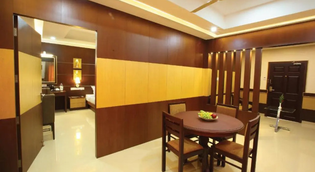 Люкс Hotel Virad