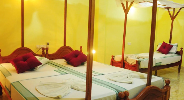 La Safari Inn