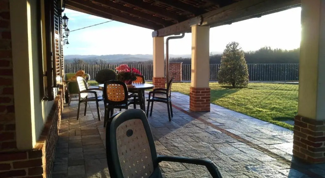 Четырёхместный номер Standard с видом на сад B&B Cascina Bellavista