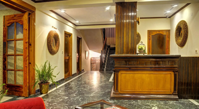 Tripli Hotels Le Royale, Shimla, Забронировать Отель Отели Шимлы 3 звезды, рядом с Площадь Ридж в Шимле, 3*