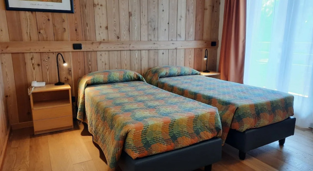 Двухместный номер Classic с балконом Hotel Aigle