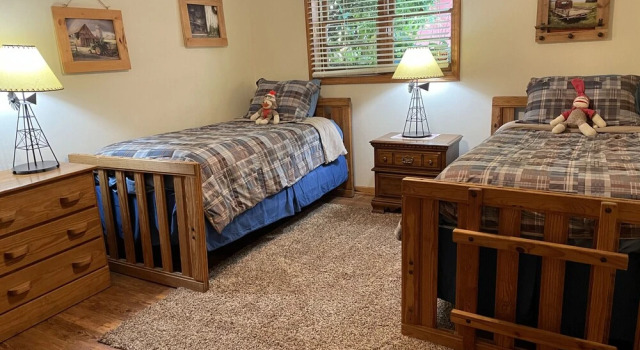 Rustic Cabin in the Woods Star5vacations