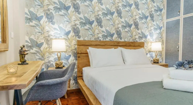Апартаменты Deluxe Motley Elegant Apartment by Estia