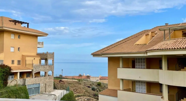 Апартаменты Don Juan holiday home with sea view in Carvajal by Solrentspain
