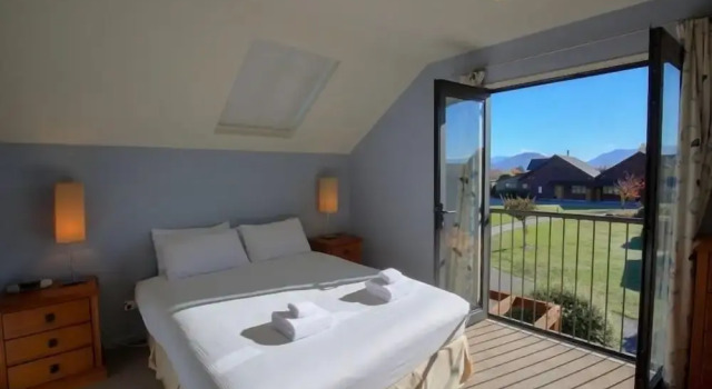 Коттедж Heritage Villa 10 - Wanaka Holiday Home