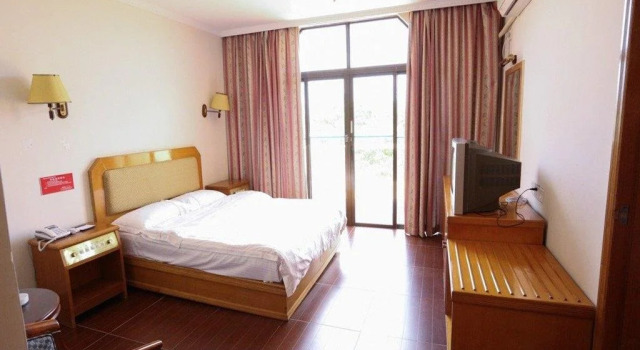 Zhuhai Yujingwan Holiday Hotel, Rezervovat Hotel Hotely v Guangdong s bazénem, Bazén