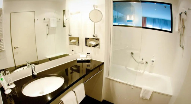 Четырёхместный номер Standard Novina Hotel Herzogenaurach Herzo-Base