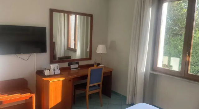 Номер Standard с балконом Hotel Marad